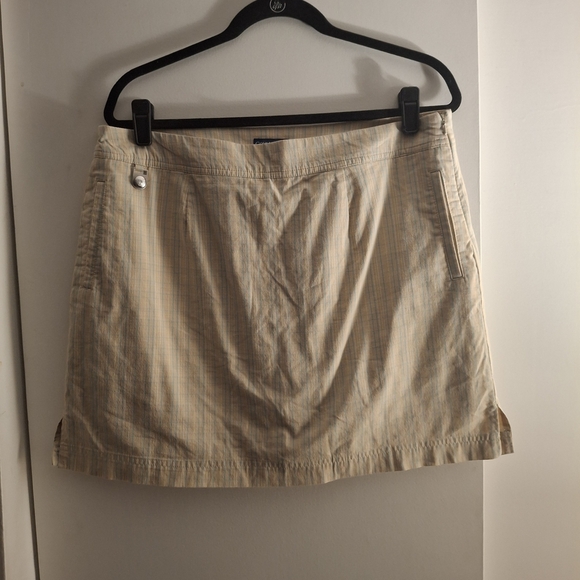 Golf America Classic Beige Striped Women's Skort - Picture 1 of 9